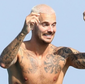 M POKORA en CHARMANTE COMPAGNIE à St Tropez... #OuhLesAmoureux