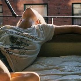 DINGUE : COMMENT mettre sa HOUSSE de COUETTE SEULE et en 1 MINUTE !