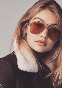 GIGI HADID : le TOP répond aux CRITIQUES sur son POIDS