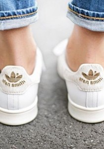 Les NOUVELLES STAN SMITH sont en OR !