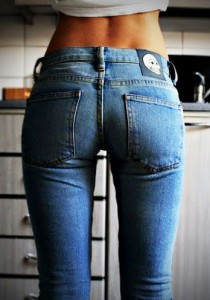 COMMENT SAVOIR si votre JEAN vous GROSSIT (dégotez enfin le bon !)