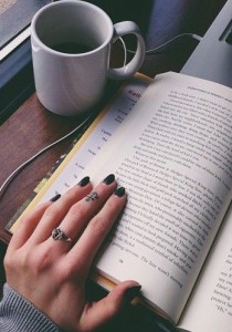 6 ASTUCES pour des ONGLES PARFAITS