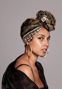 Les SECRETS DE BEAUTÉ tout BÊTES d'ALICIA KEYS enfin révélés !