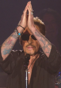 ALERTE : JOHNNY HALLYDAY annonce sa MALADIE