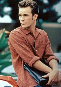 LUKE PERRY a 50 ANS ! Voici sa TÊTE AUJOURD'HUI !