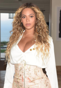 BEYONCE : l'info qui a FUITÉ sur ses JUMEAUX