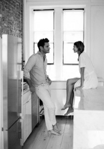 Il PORTE PLAINTE contre sa FEMME parce qu'elle ne faisait PAS ASSEZ le MENAGE