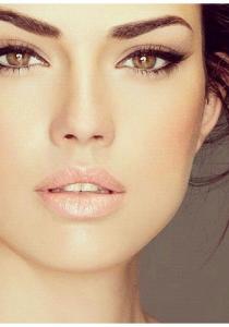 BEAUTÉ : un MAKE-UP GLAMOUR