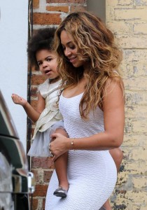 BEYONCE : la GARDE-ROBE GUCCI de sa fille BLUE IVY