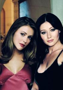 10 CHOSES qu'on a CRU a cause de CHARMED