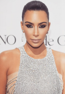 KIM KARDASHIAN fait une DÉCLARATION FRACASSANTE !