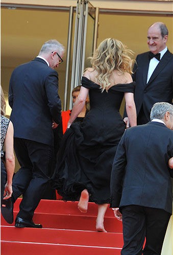 JULIA ROBERTS a les PIEDS SALES !
