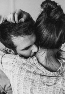 SEXE : les POSITIONS à faire quand on a TROP MANGÉ