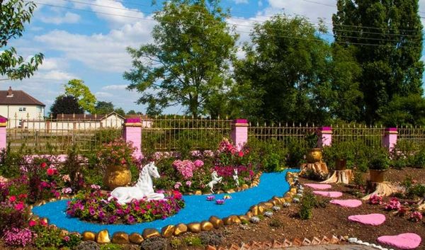 La MAISON de BARBIE existe dans la VRAIE VIE