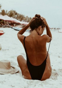 ASTUCES pour ne pas ressembler à un GROS BULOT mou à la plage