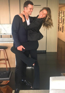 GISELE BÜNDCHEN : hystérique pour son AMOUREUX !!!