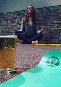 JURONS, BIÈRES et GYM : vous allez adorer le YOGA RAGE !