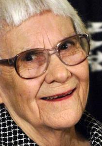 HARPER LEE, auteure de "Ne tirez pas sur l'oiseau moqueur" est morte