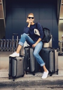 10 ASTUCES pour réussir à FERMER votre VALISE