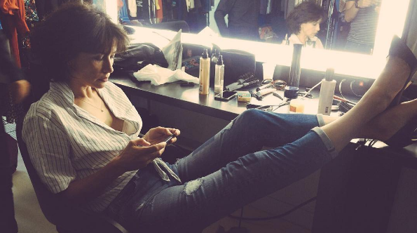 SOPHIE MARCEAU fait le BUZZ sur INSTAGRAM en DÉVOILANT sa LINGERIE