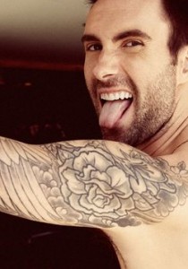La NOUVELLE COUPE RATÉE d'ADAM LEVINE !