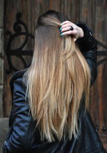 CHEVEUX : un LISSAGE sans chaleur, c'est POSSIBLE !