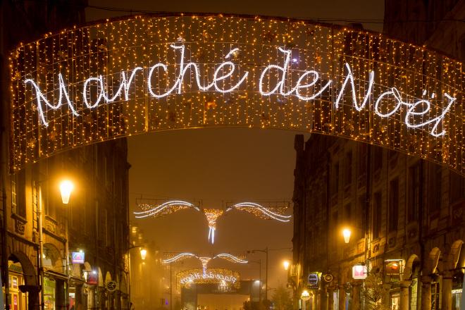 Les Marchés de Noël en France : Féérie, Saveurs et Traditions
