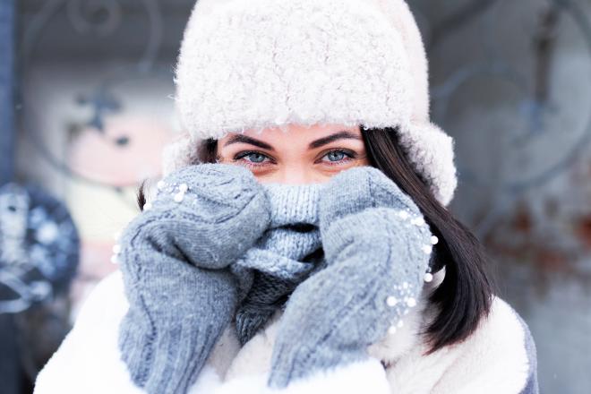 Affrontez la Vague de Froid avec Style et Précaution !