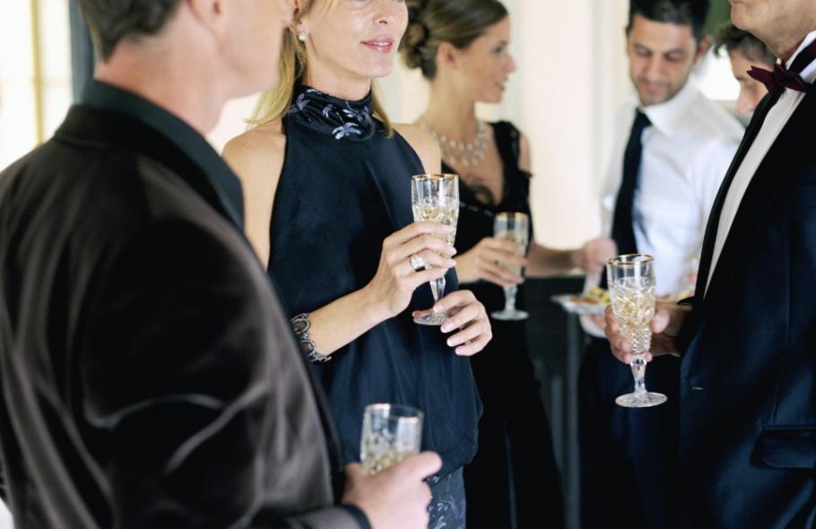 Défroisseur vapeur : le super-héros discret de nos dressings au top !